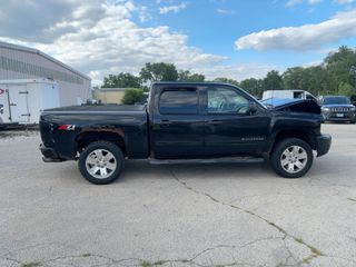 2009 Chevrolet Silverado 1500 LT - Exterior Side Passenger